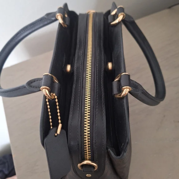 Coach Savannah Small Carryall Crossbody Bag Purse - Picture 5 of 9